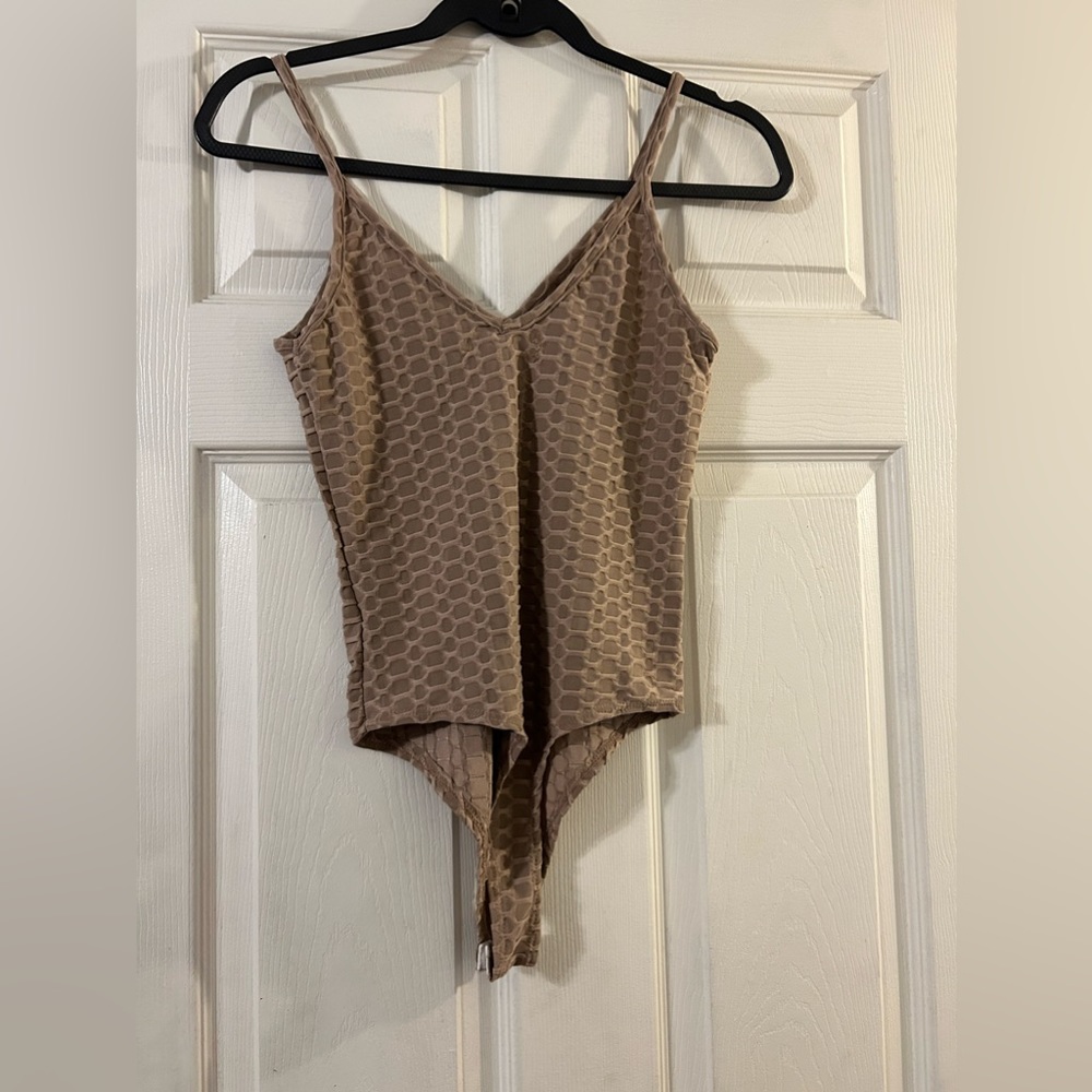 Tan bodysuit - Picture 2 of 2